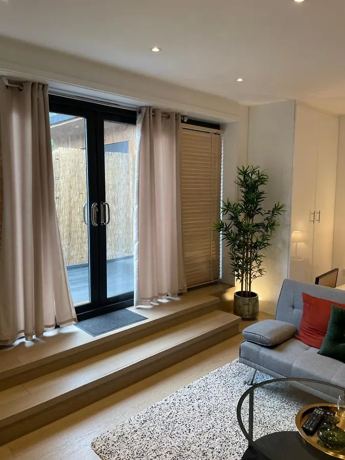 Studio House Apartment Dagenham